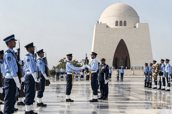 PAF cadets take charge of changing of guards at Quaid-e-Azam shrine on Defence Day