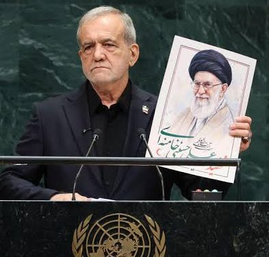 Iranian President’s response to the US: door opened for negotiations