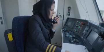 Pakistan’s First Female Train Driver Continues Career Journey at University of Sunderland